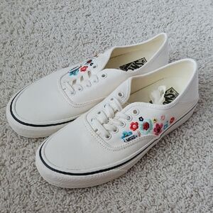 Vans Groovy Floral Marshmallow, Size 8.5, New In Box